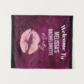 セクシーなピンクのグリッター リップ グラマラスな独身最後の夜 タペストリー (正面(横))