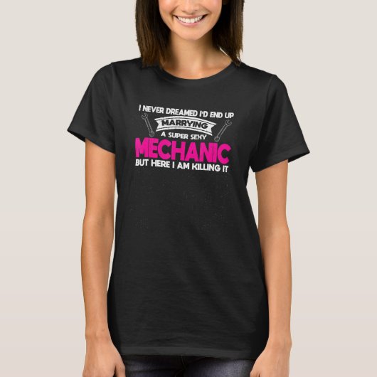セクシーな整備士車を買すごいうようになる Tシャツ (正面)
