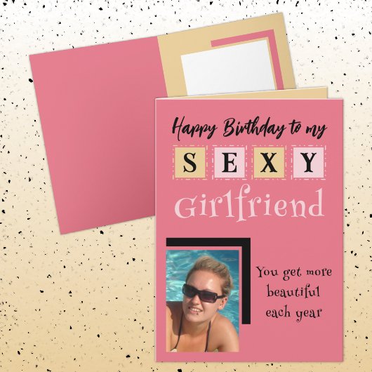 セクシーガールフレンド追加フォトピンクの桃の誕生日 カード