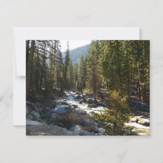 セコイア国立公園のカウェア川 (正面)