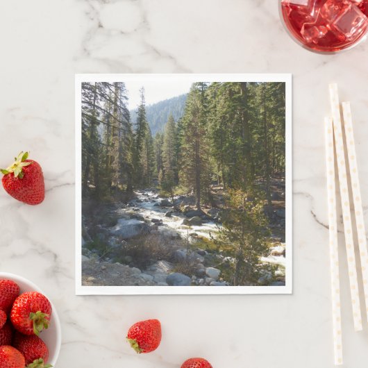 セコイア国立公園のカウェー川 スタンダードランチョンナプキン (インサイチュ)
