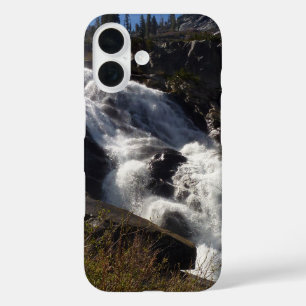セコイア国立公園のトコパーフォールズ II iPhone 16ケース