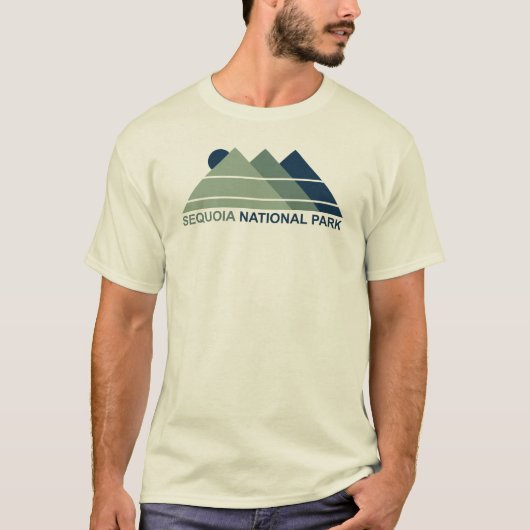 セコイア国立公園の山の太陽 Tシャツ (正面)