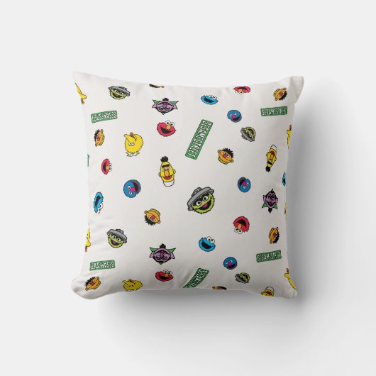 セサミストリートキャラクター模様 クッション (正面)