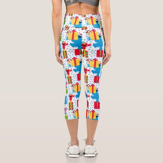 セサミストリートクリスマスプレゼントパターン カプリレギンス (裏面)