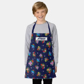 セサミストリートクリスマスリースパターン エプロン (着用した状態)