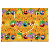 セサミストリート紅葉パターン ラージペーパーバッグ (正面)