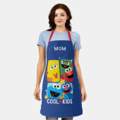 セサミストリート |キックールズ エプロン (着用した状態)