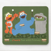 セサミストリート |キャンプは友達と一緒におもしろいを楽しむ マウスパッド (正面)