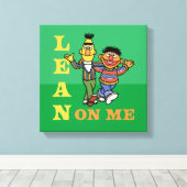 セサミストリート | Bert & Ernie Lean on Me キャンバスプリント (インサイチュ (ウッドフロア))