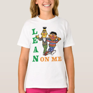 セサミストリート Bert & Ernie Lean on Me Tシャツ