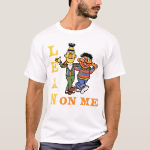 セサミストリート Bert & Ernie Lean on Me Tシャツ