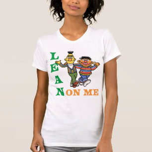 セサミストリート   Bert & Ernie Lean on Me Tシャツ