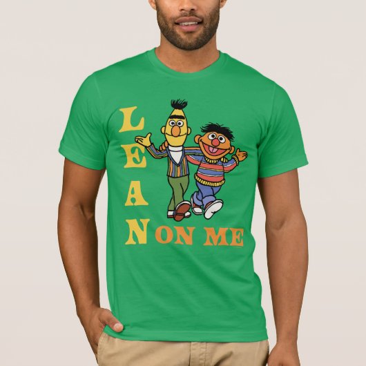 セサミストリート | Bert & Ernie Lean on Me Tシャツ (正面)