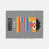 セサミストリート | EはErnieの場合 フリースブランケット (正面(横))