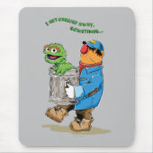 セサミストリート | Oscar & Bruno the Garbage Man マウスパッド (正面)