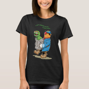 セサミストリート   Oscar & Bruno the Garbage Man Tシャツ
