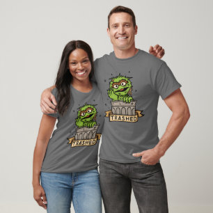 セサミストリート   Oscar the Grouch Trashed Tシャツ