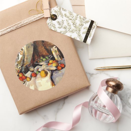 セザンヌ- Still Life Post、ボトル、カップ、フルーツ ラウンドシール (ギフト)