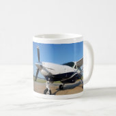 セスナ208 CARAVAN飛行機マグ コーヒーマグカップ (正面右)