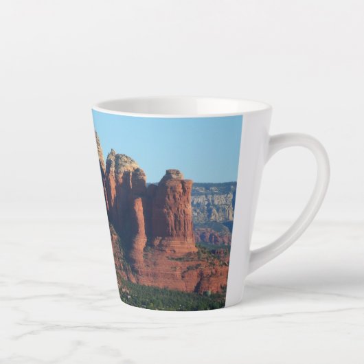 セドナのアリゾナ州コーヒーポットロックI カフェラテマグ (右)