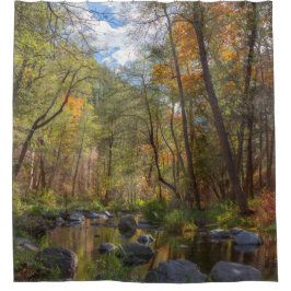 セドナアリゾナが別の日を流す シャワーカーテン