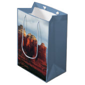 セドナ・アリゾナの曇りポットロック ミディアムペーパーバッグ (正面アングル)