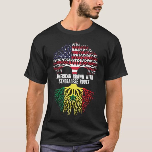 セネガルのルーツを持つアメリカ人アメリカ国旗 Tシャツ (正面)