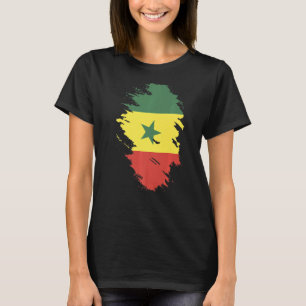 セネガル土産婦人国男性へ旗 Tシャツ