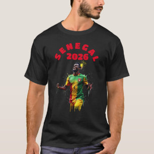 セネガル旗を掲げた2026サッカーゴールセレブレーション Tシャツ