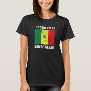 セネガル西アフリカ誇りを持ったハートラブFl Tシャツ