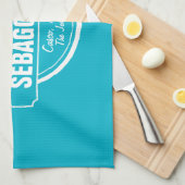 セバゴレイクメインパーソナライズされたタウンと名前 キッチンタオル (四つ折り)