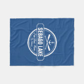 セバゴレイクメインパーソナライズされたタウンと名前 フリースブランケット (正面(横))