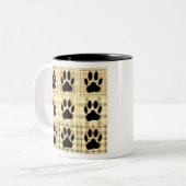 セピアの犬の足の漫画のパターンキルト ツートーンマグカップ (正面左)