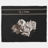 セピアパーソナライズされた牡丹ラージサイズブラック フリースブランケット (正面(横))