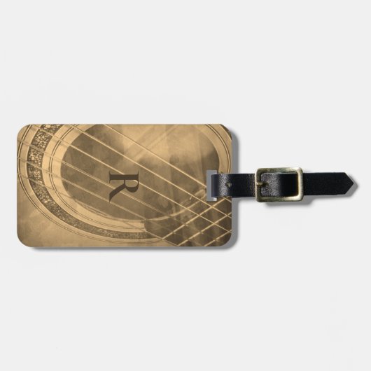 セピアモノグラムのアコースティックギター ラゲッジタグ (正面横)