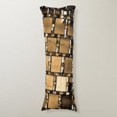 セピア幾何鏡パターン ボディピロー (正面縦)