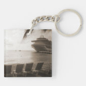 セピア色のカスタムなキーホルダーの船 キーホルダー (裏面)