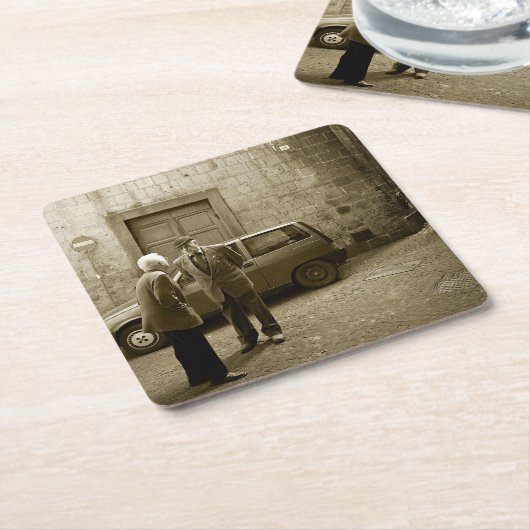 セピア色のコースターのイタリアンな通り場面 スクエアペーパーコースター (アングル)