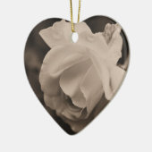 セピア色のバラのつぼみの花のオーナメント セラミックオーナメント (左)