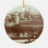 (セピア色の写真)ロンドン塔 セラミックオーナメント (裏面)