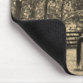 セピア調の馬の写真 マウスパッド (コーナー)