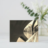 セピア調色カルガリー街並み – ピースブリッジ ポストカード (スタンド正面)