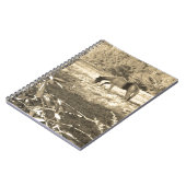 セピア音茶色の馬とフェンス ノートブック (左側)