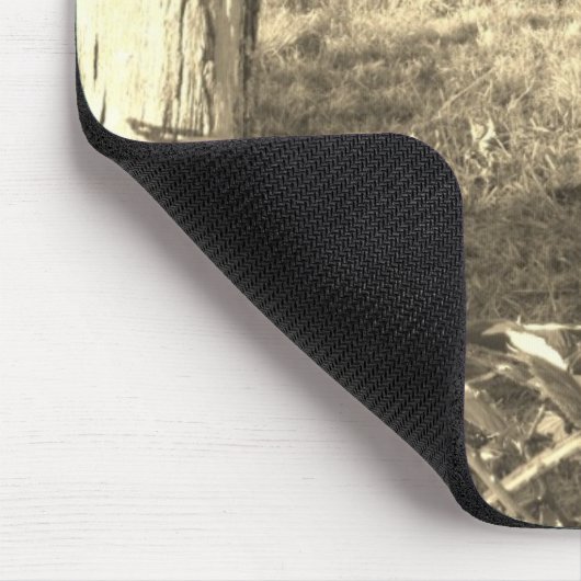 セピア音茶色の馬とフェンス マウスパッド (コーナー)