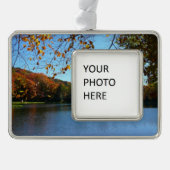 セブン春秋の木と池 シルバープレートフレームオーナメント (正面)