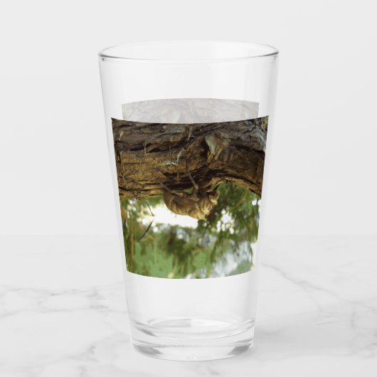 セミの殻。急いでいた。 タンブラーグラス (正面)