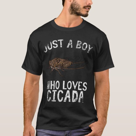 セミを愛する少年 Tシャツ (正面)