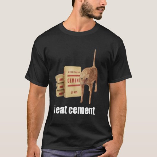 セメントを食べる呪われた猫 楽しい 特定の ゆるい Tシャツ (正面)