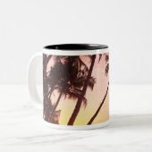 セラト·ボレン·イリアピ島レウリンビレッジ ツートーンマグカップ (正面左)